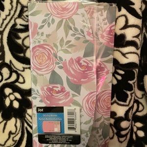 Floral envelope sticky notes